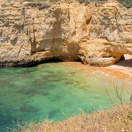 Beach Praia - Sleep 5 - Pool - Free Wi-Fi - Air Con Albufeira Exterior photo