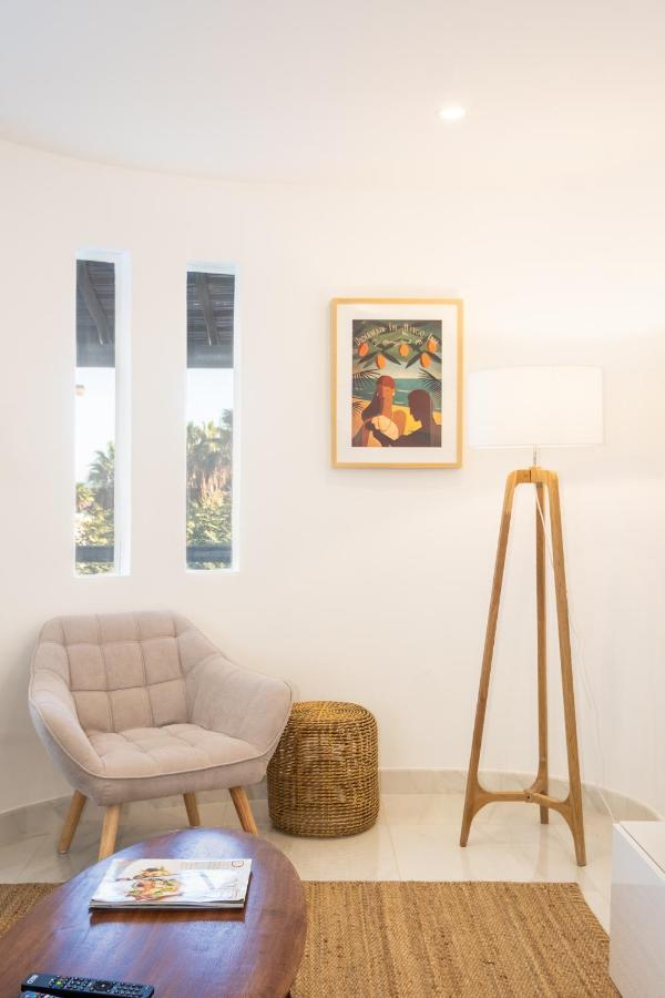 Beach Praia - Sleep 5 - Pool - Free Wi-Fi - Air Con Albufeira Exterior photo