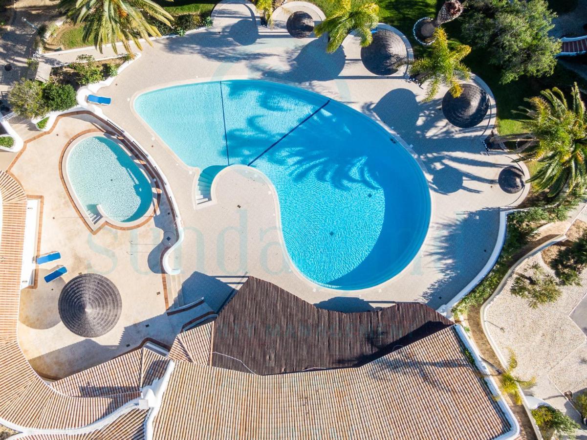 Beach Praia - Sleep 5 - Pool - Free Wi-Fi - Air Con Albufeira Exterior photo